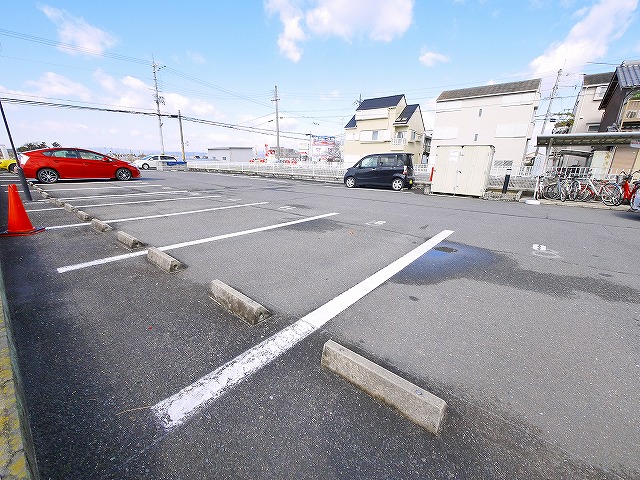 駐車場　駐車場があります