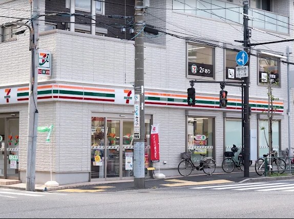 コンビニ　セブンイレブン江東西大島駅西店（コンビニ）まで197m