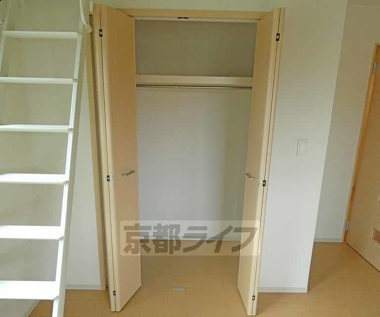 収納　奥行きのある収納です。