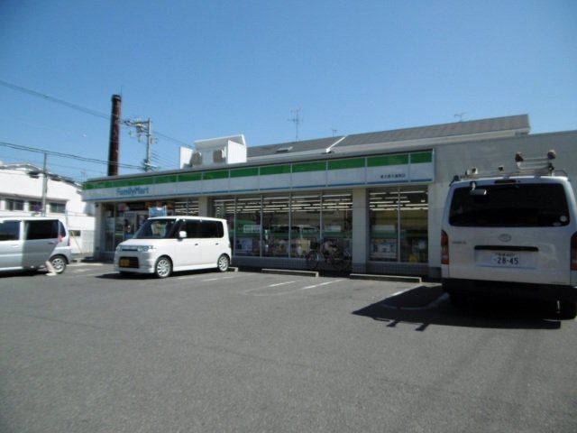 コンビニ　ファミリーマート東大阪大蓮南店（コンビニ）まで500m