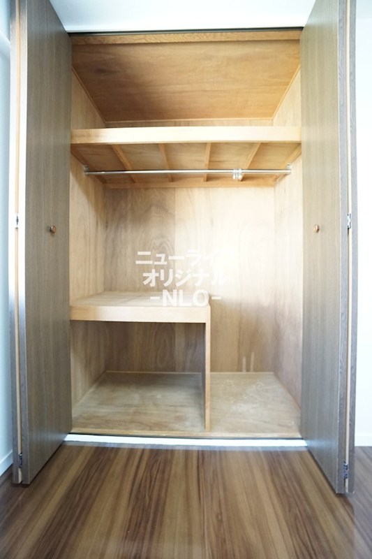 収納　衣類や荷物をすっきり収納できるクローゼット