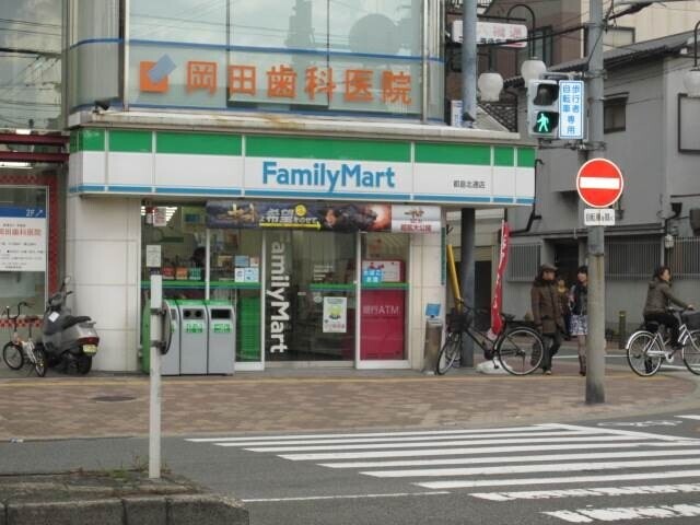 コンビニ　FamilyMart Miyakojimakitadori（コンビニ）まで324m