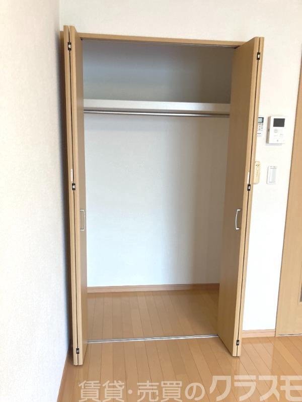 収納　クローゼット