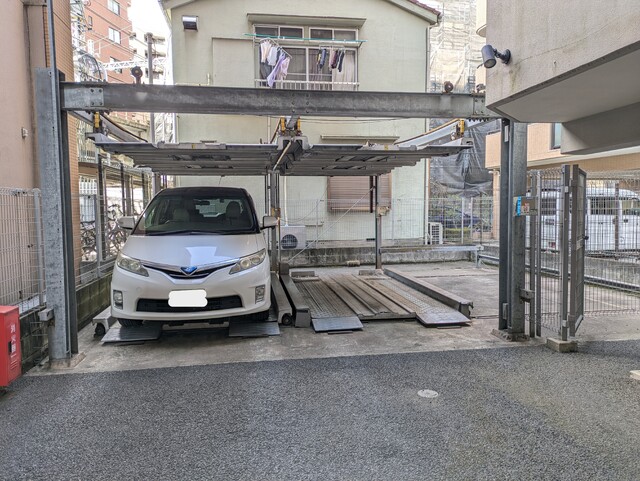 駐車場　駐車場（要空き確認）