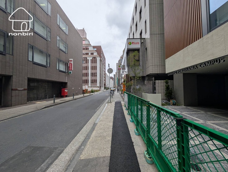 その他共有部分　前面道路の感じです