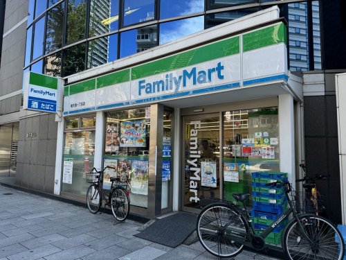 コンビニ　ファミリーマート 東天満一丁目店（コンビニ）まで218m