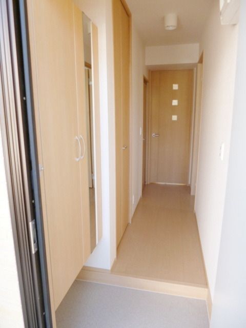 玄関　★お問い合わせはタウンハウジングまで★