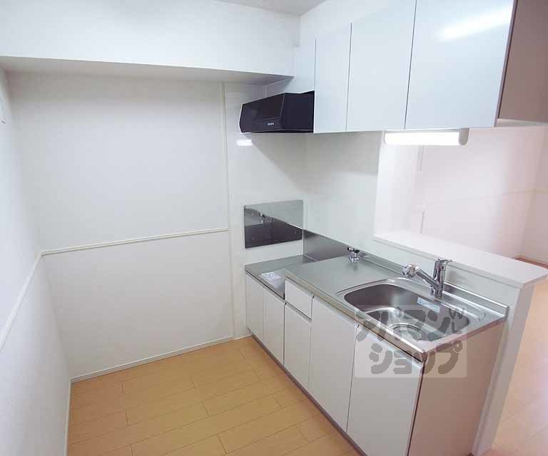 キッチン　キッチンスペースも写真です。