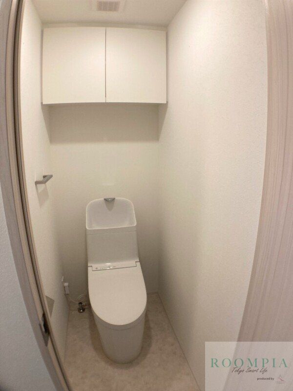 トイレ　※同タイプの別のお部屋です。