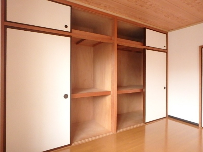 収納　図面と現状に相違がある場合には現状を優先