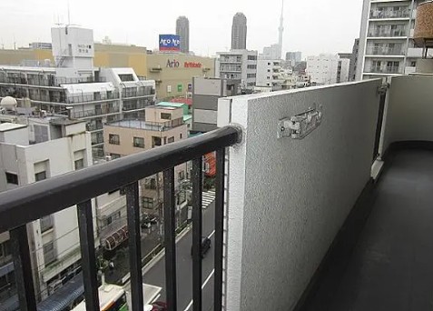 バルコニー