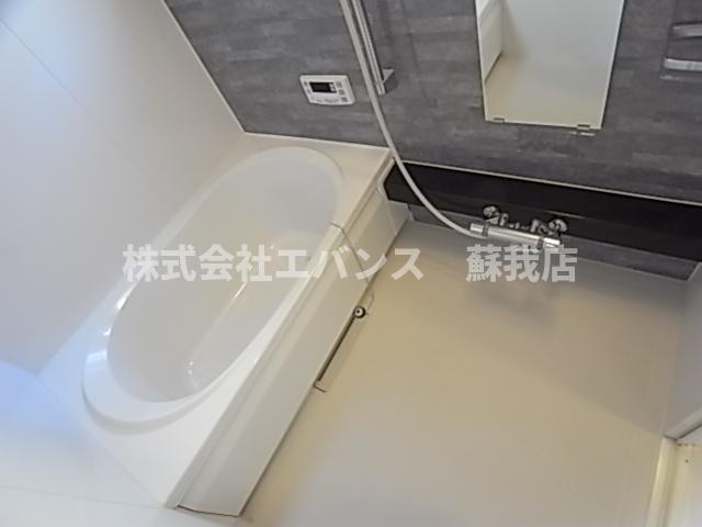 バス・シャワールーム　お風呂です