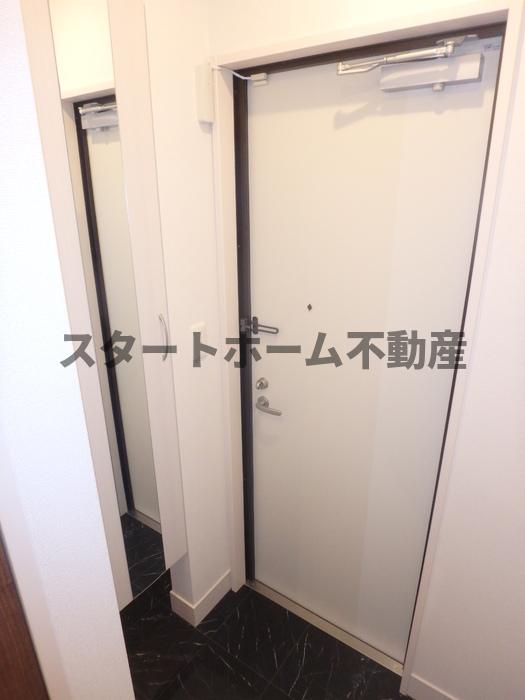 玄関　落ち着いた玄関です