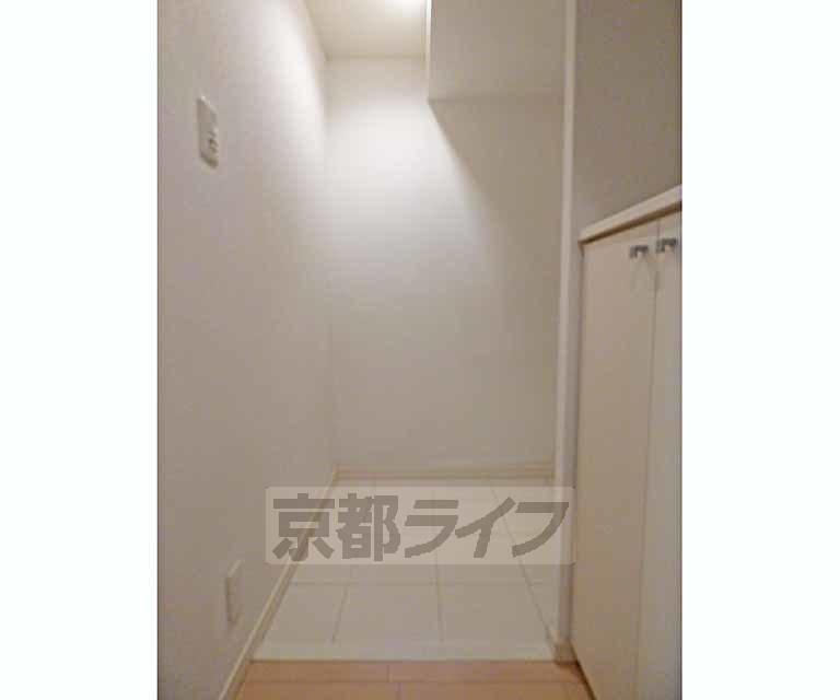 玄関　玄関です。