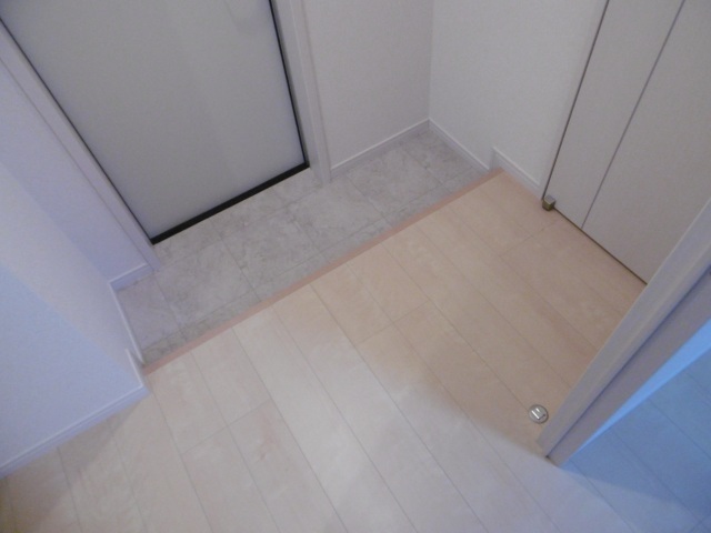 玄関　同一施工同一類似写真
