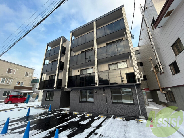 建物外観　札幌市東区北１３条東「ＫＯＫＯＭＯ北１３条」
