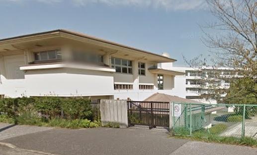 中学校　袖ケ浦市立長浦中学校（中学校）まで1987m