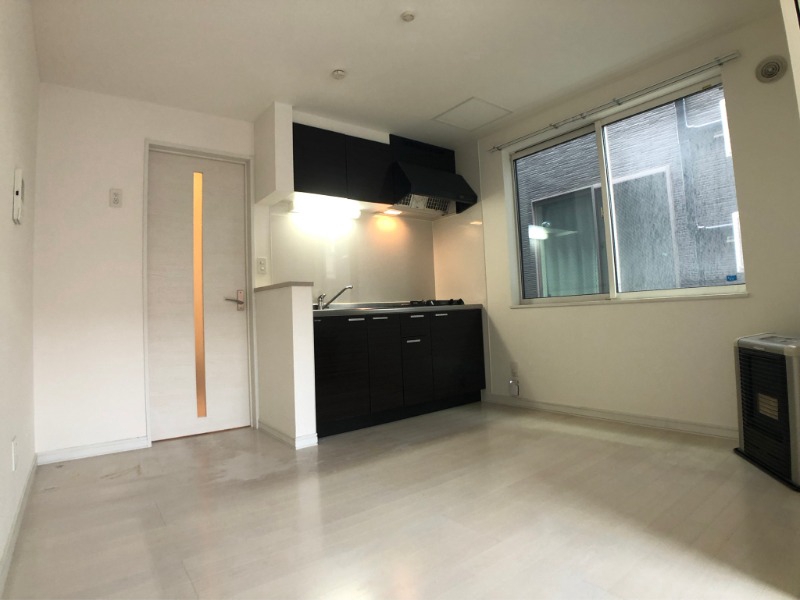 居室・リビング　明るいお部屋は気持ちよく過ごせそうですね。