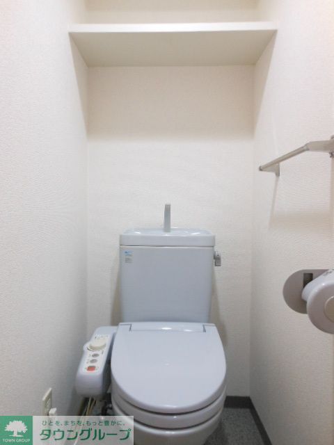 トイレ　シャワー付きトイレ