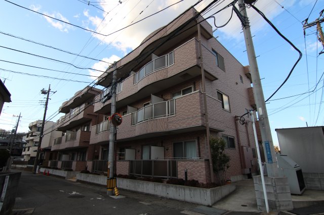 建物外観　2010年完成オートロックマンション♪