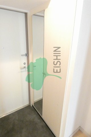 玄関　下駄箱もしっかりついてます！