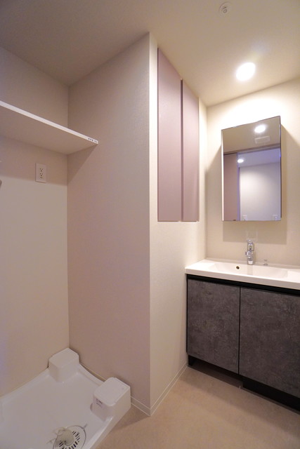 洗面設備　※写真は同タイプ住戸です。