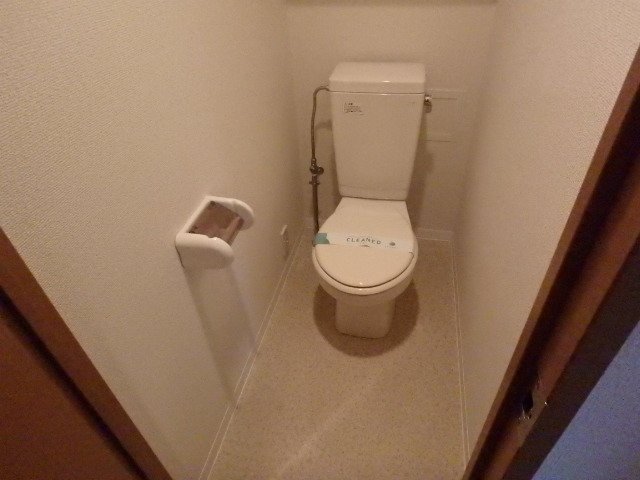 トイレ　コンパクトで使いやすいトイレです