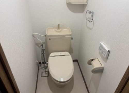 トイレ　トイレ