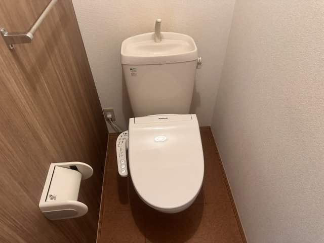 ローズコート野添 B棟のトイレ写真