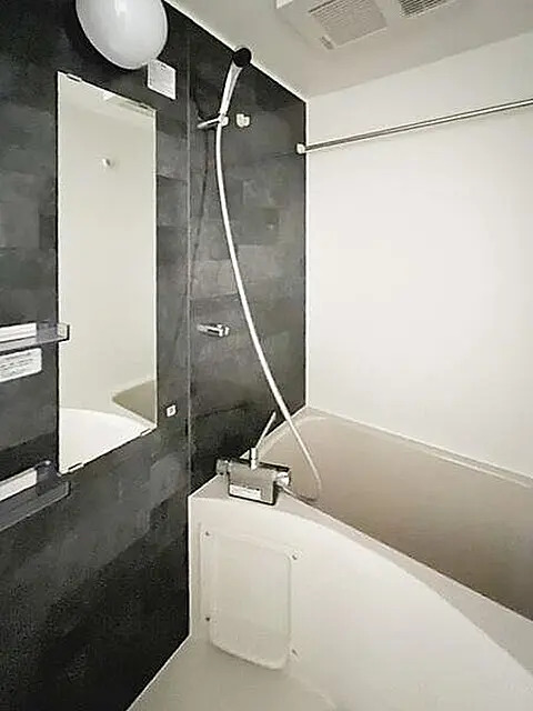 バス・シャワールーム　※同物件参考写真