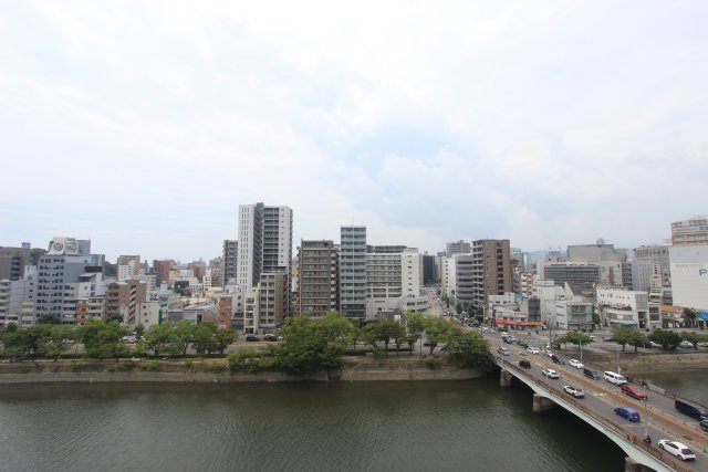 眺望　同物件別号室の写真