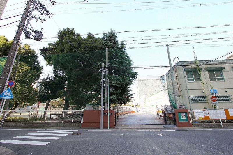 中学校　冨士中学校（中学校）まで509m