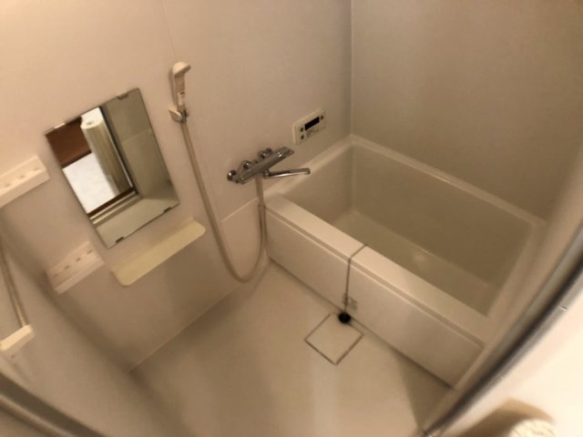 バス・シャワールーム　バストイレ別でおすすめです☆