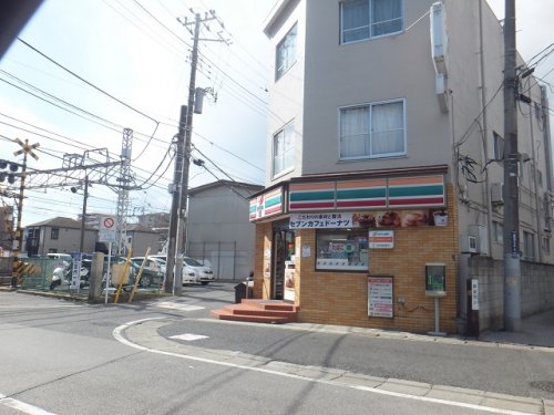 コンビニ　セブンイレブン 京成津田沼駅前店（コンビニ）まで720m