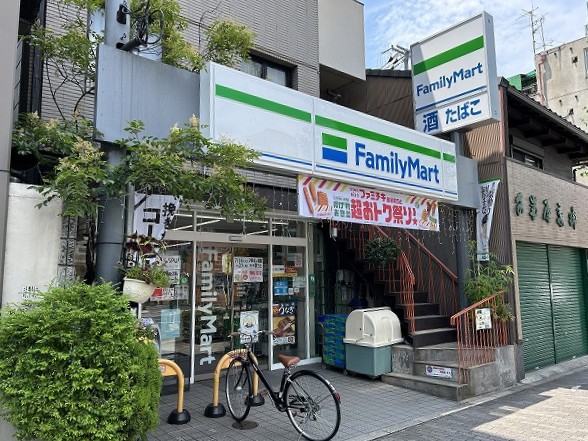 コンビニ　ファミリーマート聖護院店（コンビニ）まで406m
