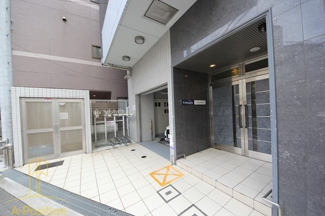 エントランス　パークフラッツ野田阪神駅前