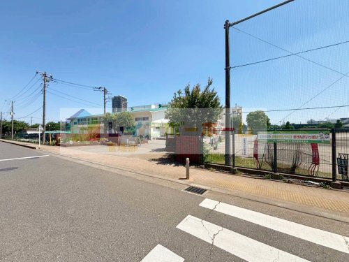 小学校　ふじみ野市立亀久保小学校（小学校）まで827m