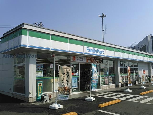 コンビニ　ファミリーマート藍住町笠木店（コンビニ）まで810m