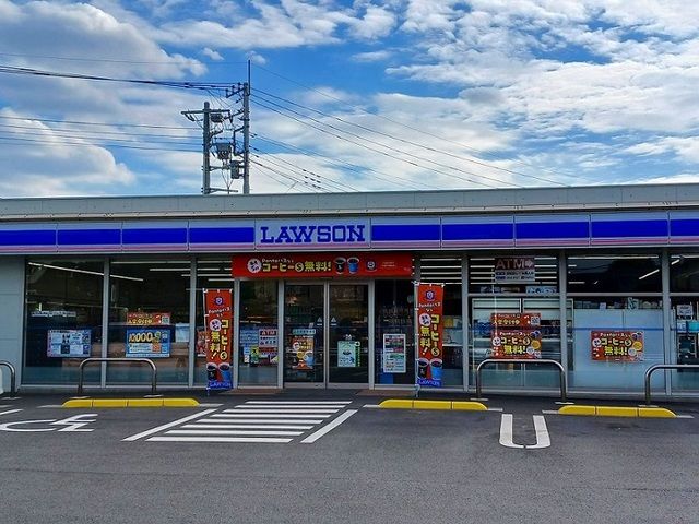 コンビニ　ローソン桶川坂田店（コンビニ）まで350m
