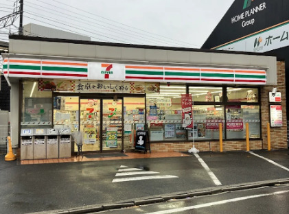 コンビニ　セブンイレブン 名古屋栄生駅北店（コンビニ）まで386m