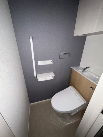トイレ　トイレもきれいです