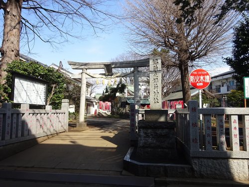 その他　地蔵と庚申塔（その他）まで71m