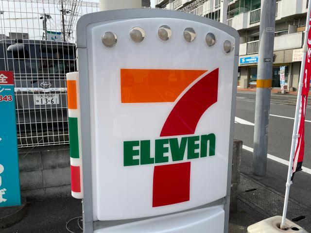 コンビニ　セブンイレブン大分インター店（コンビニ）まで642m