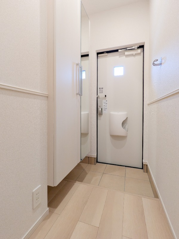 玄関　図面と現状に相違がある場合には現状を優先