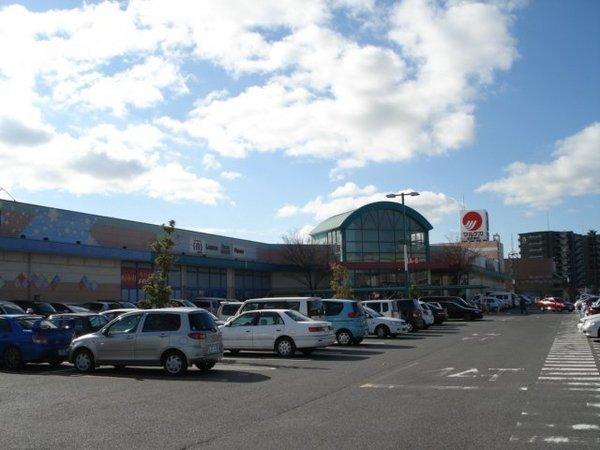 スーパー　山陽マルナカ新倉敷店（スーパー）まで921m