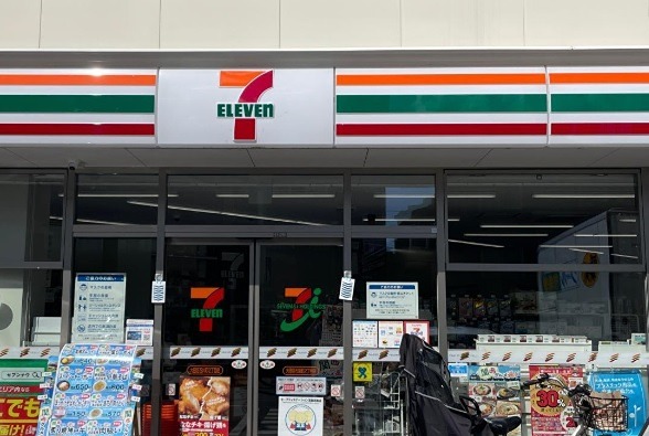 コンビニ　セブンイレブン　大田区石川町2丁目店（コンビニ）まで139m