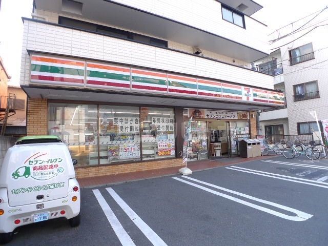 コンビニ　セブンイレブン葛飾堀切4丁目店（コンビニ）まで240m
