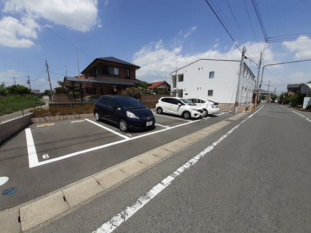 駐車場　駐車場です