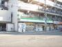 コンビニ　ファミリーマート深草龍大前店（コンビニ）まで350m