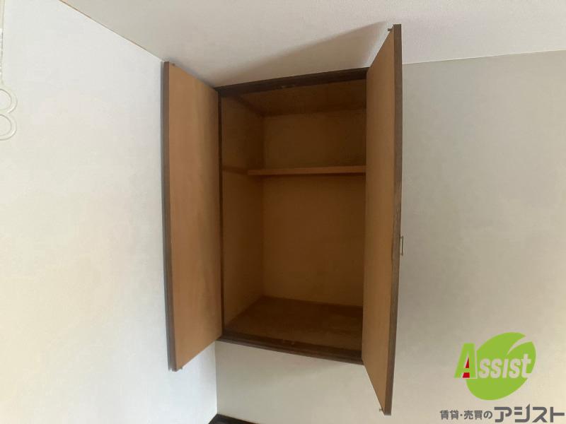 収納　寝室の収納です。部屋がすっきり片付きます。